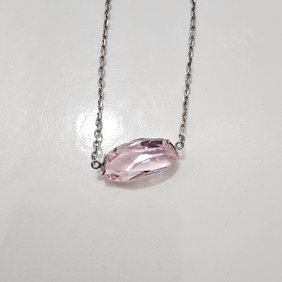 🇦🇹 Swarovski Pink Crystal & Rhodium Plated Necklace - Picture 7 of 16